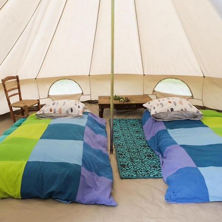 Отель Tente Style Tepee Confort Латур-де-Кароль Экстерьер фото